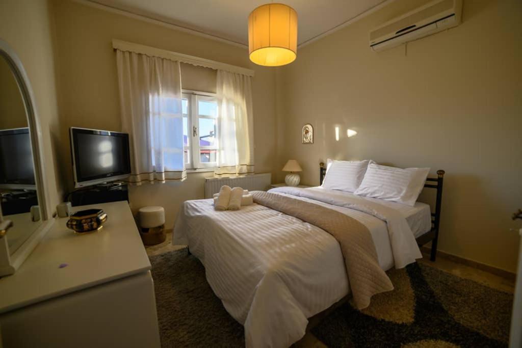Lysithea House Villa Koutsopodhi Bagian luar foto