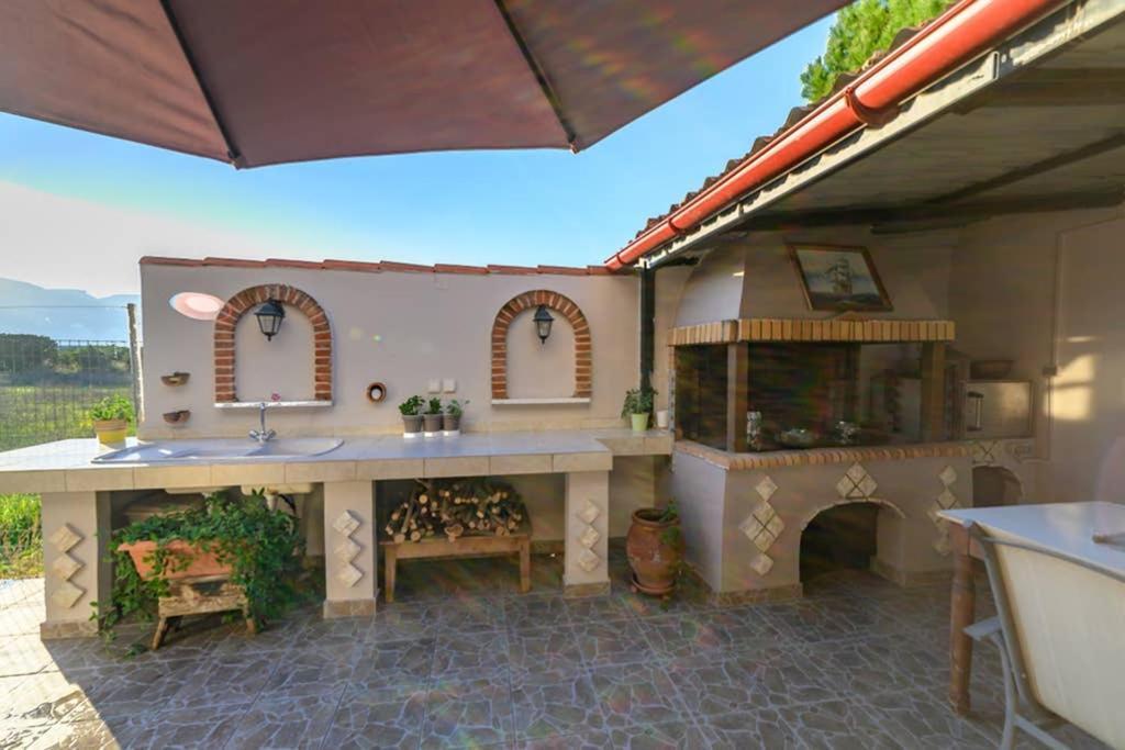 Lysithea House Villa Koutsopodhi Bagian luar foto